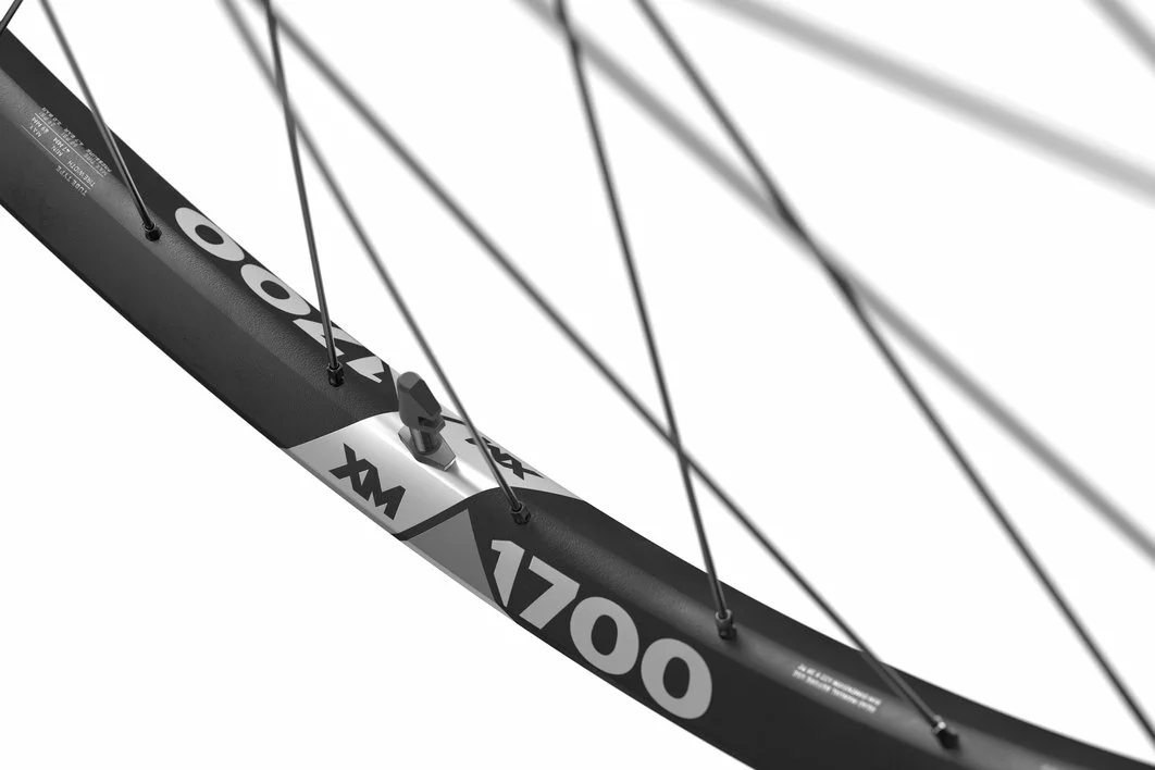 DT Swiss XM 1700 SPLINE® 30 27.5" 12 X 148mm Sram XD 12f. Laufrad Hinten 3 DT Swiss XM 1700 SPLINE® 30 27.5" 12 X 148mm Sram XD 12f. Laufrad Hinten – Bild 2