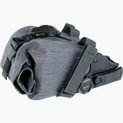 Evoc Seat Pack Boa 1l Satteltasche Carbon Grey -Günstiges fahrraogriffen Geschäft evoc seat pack boa 1l satteltasche carbon grey 1