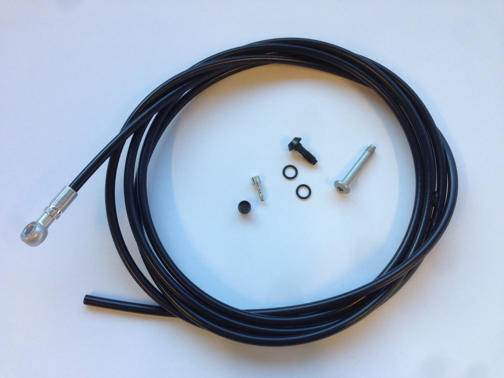 Magura Bremsleitung Schwarz 2500mm 90° Zu MT4/MT5/MTS/MT6/MT7/MT8 3 Magura Bremsleitung Schwarz 2500mm 90° Zu MT4/MT5/MTS/MT6/MT7/MT8