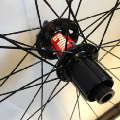 Nox Composites Skyline 29 Carbon 15x100mm/12x142mm Laufradsatz -Günstiges fahrraogriffen Geschäft nox components skyline 29 hinten 1 scaled