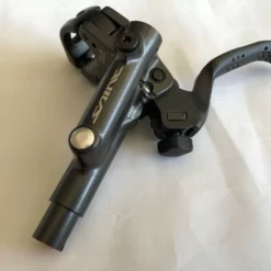 Shimano Saint BL-M820 Bremsgriff Komplett Links -Günstiges fahrraogriffen Geschäft shimano saint bremsgriff links vorne 1 scaled