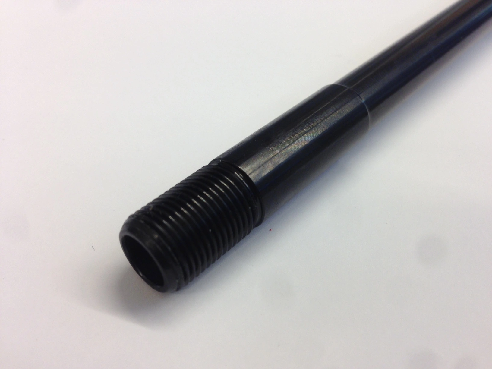 Tune DC 12 Rot Shimano E-Thru Steckachse 12x142mm 5 Tune DC 12 Rot Shimano E-Thru Steckachse 12x142mm – Bild 3